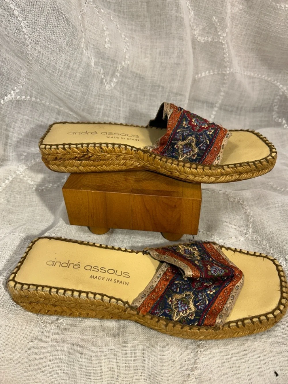 Andre Assous almost NEW summer espadrille slide in platform sandal made in Spain